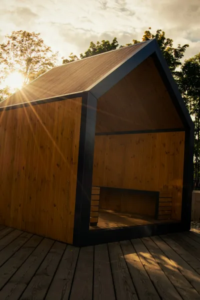 Build A Solar Powered Birdhouse From Recycled Wood 4556f1