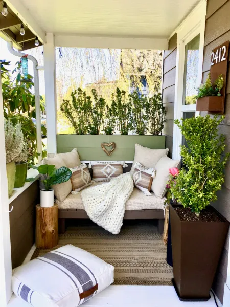 create a vertical garden using reclaimed materials for small spaces setup